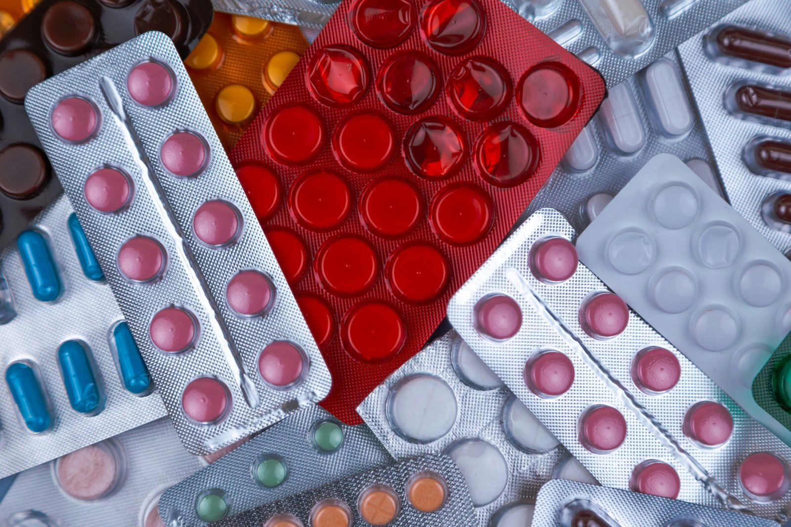 Imagen ilustrativa de empaque farmacéutico